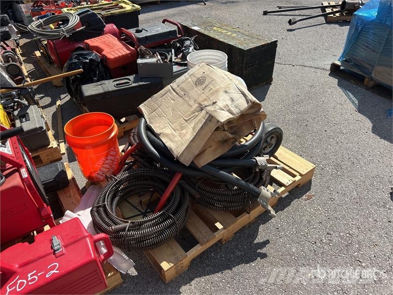  Ridgid K-1500 sewer rodding machine w/15' guard ho Otros componentes