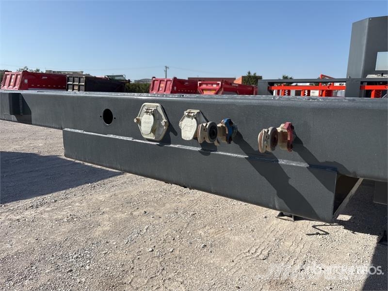 Road Boss Trailer Mfg. 48 ft T/A Step Deck Crane M 가공 장비