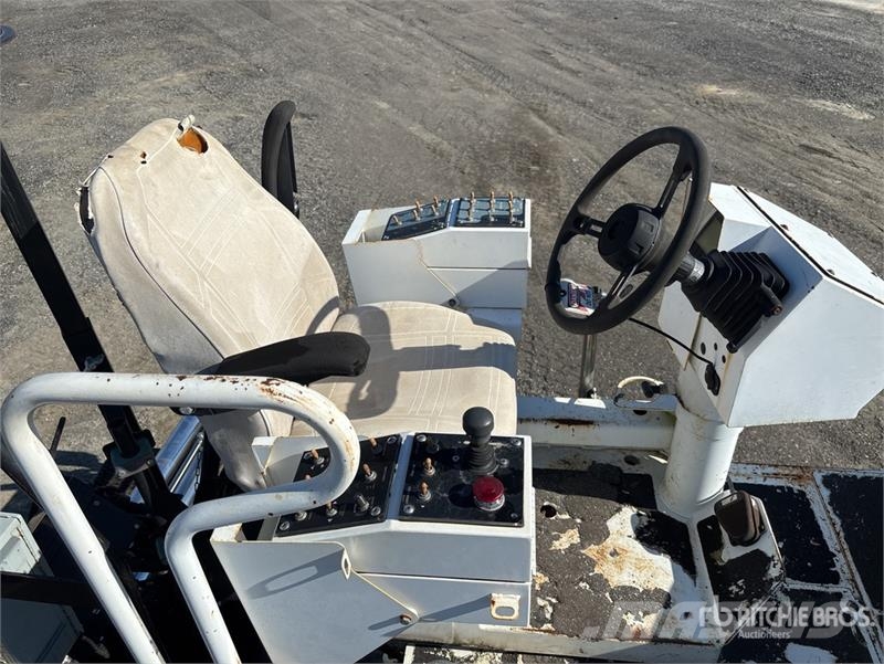 Roadtec RP170E Wheel Asphalt Paver Pavatoare asfalt