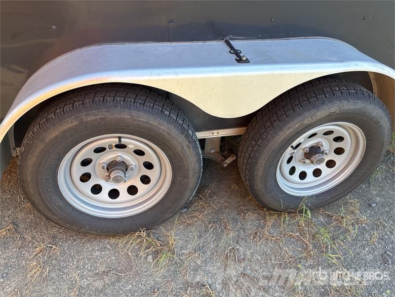  Rock Solid 12 ft T/A Enclosed Trailer Furgoonhaagised