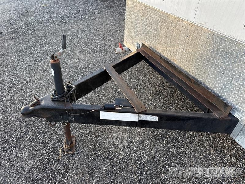  Rock Solid 12 ft T/A Enclosed Trailer Прицепы-фургоны