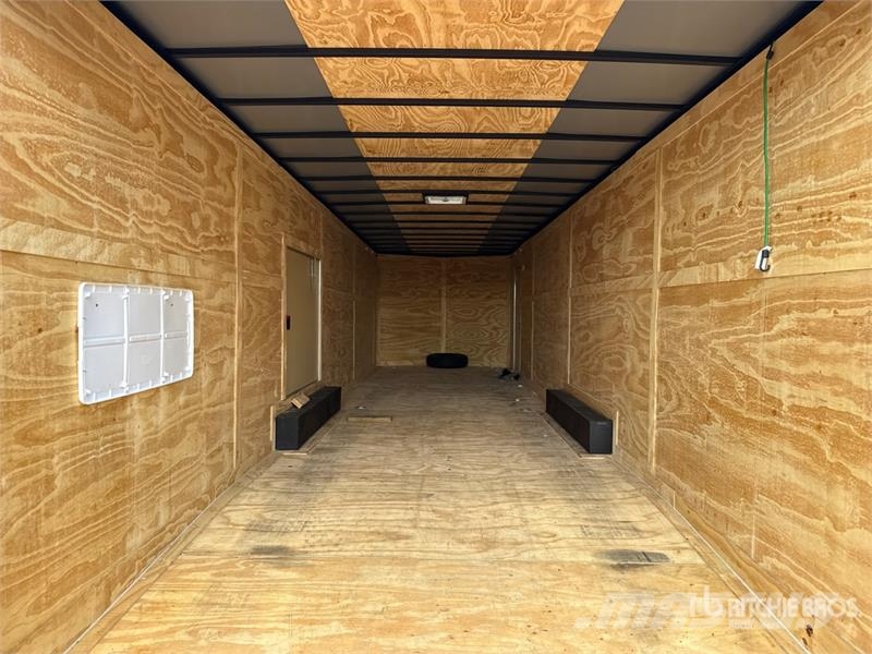 Rock Solid Cargo 32 ft T/A Enclosed Trailer Прицепы-фургоны