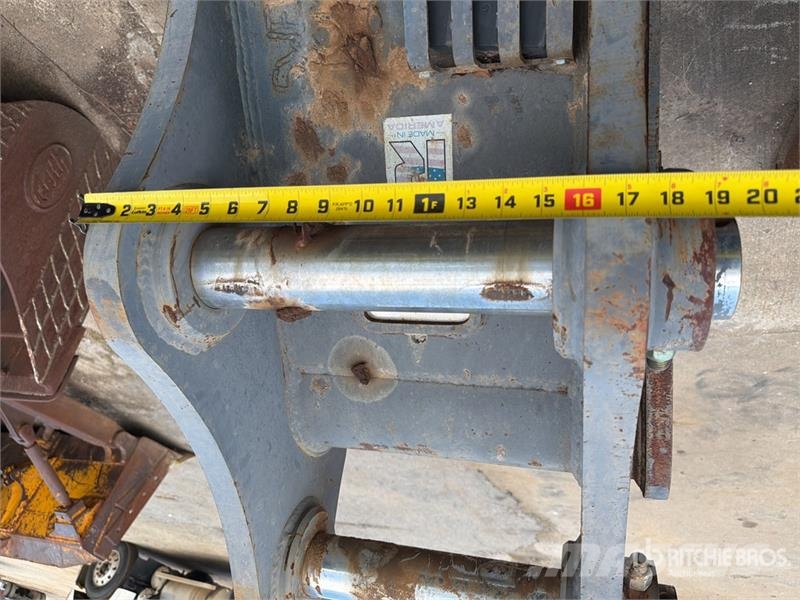 Rockland ESS-40/52 24 in .71 cyd Digging Excavator Bucket - Lopaty