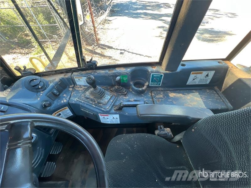 Rokbak RA30 Articulated Dump Truck Caminhão basculante articulado ADT