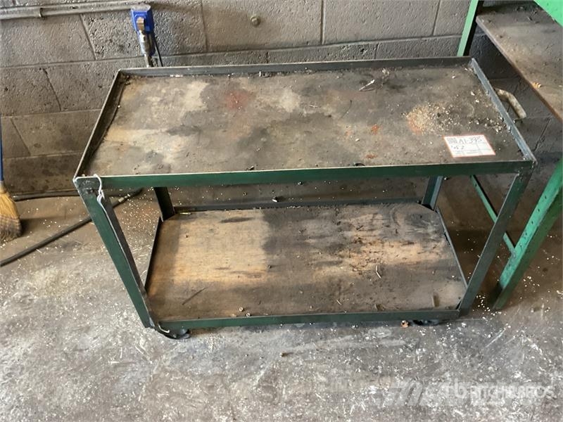 Roller Cart w/Work Bench Andre komponenter