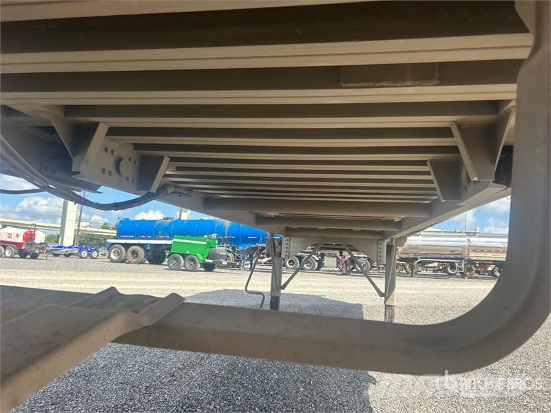 Rolls Bent 1140H6666 40 ft T/A Aluminum End Dump T Bañera