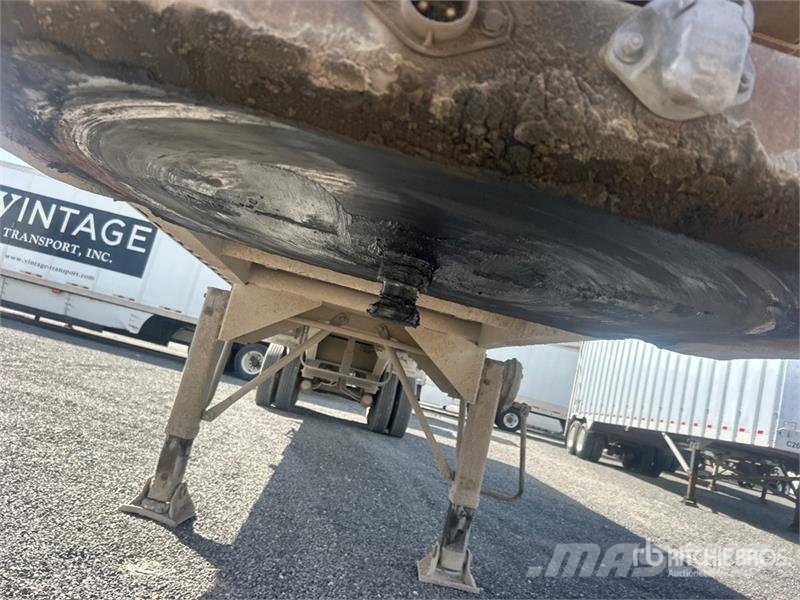 Rolls Bent 1140H6666 40 ft T/A Aluminum End Dump T Bañera