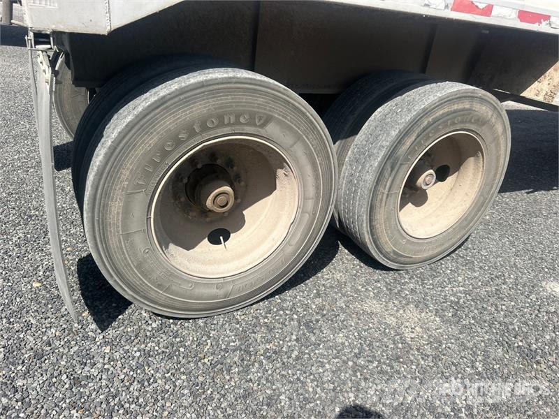 Rolls Bent 1140H6666 40 ft T/A Aluminum End Dump T Bañera