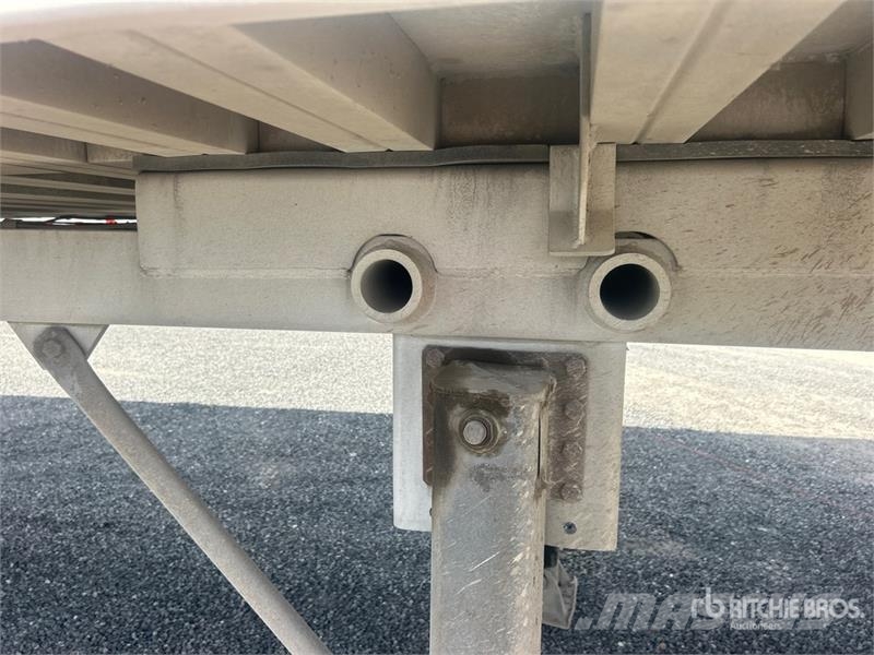 Rolls Bent 1140H6666 40 ft T/A Aluminum End Dump T Bañera