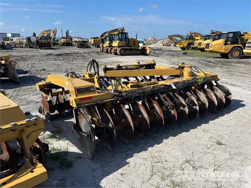 Rome AH-240 13 ft 0 in Offset Disc Harrow زحافات ساحقة
