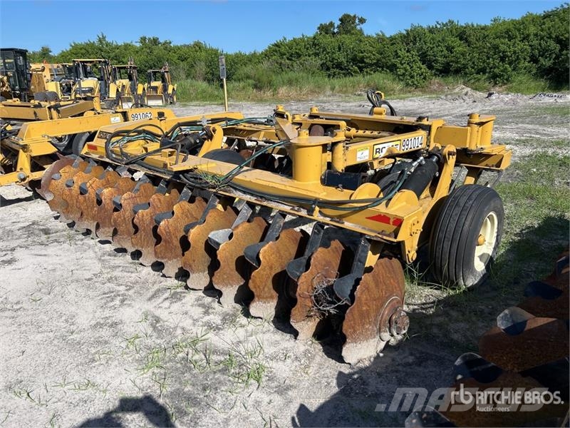 Rome AH-241 13 ft 0 in Offset Disc Harrow زحافات ساحقة