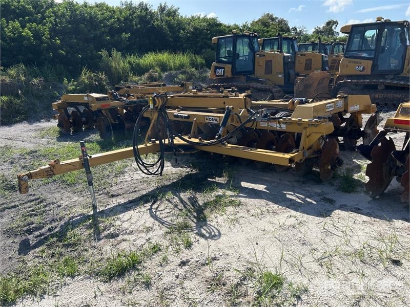 Rome AH-241 13 ft 0 in Offset Disc Harrow زحافات ساحقة