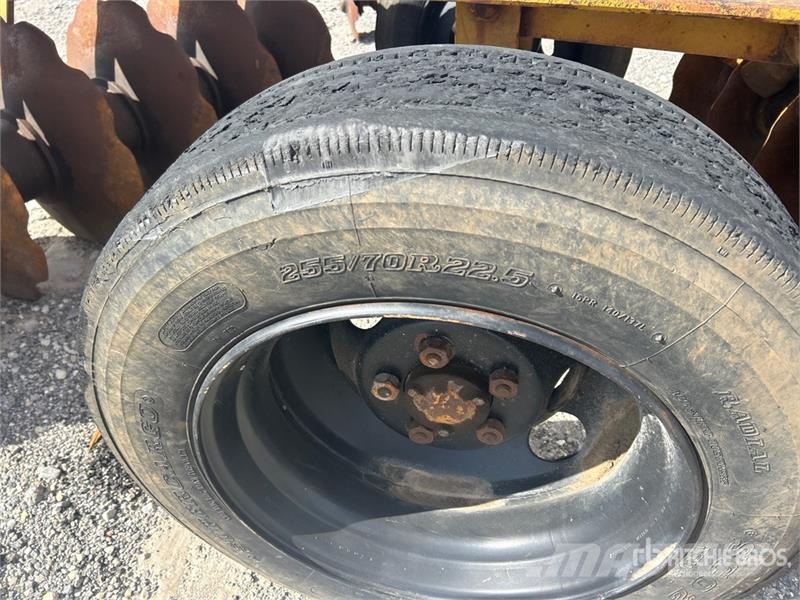 Rome TAW-16-30 84 in Pull Offset Disc 圓盤耙