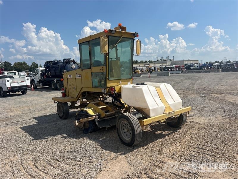 Rosco RB48 كناسات