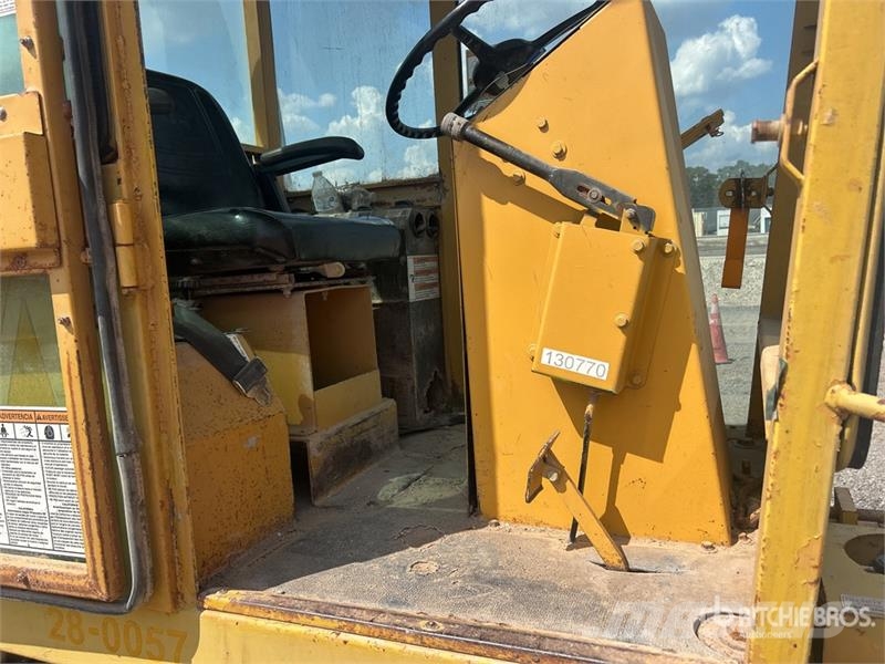 Rosco RB48 كناسات
