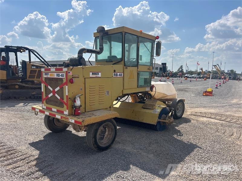 Rosco RB48 كناسات