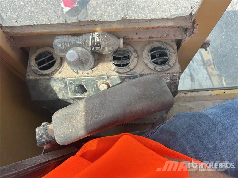 Rosco RB48 كناسات