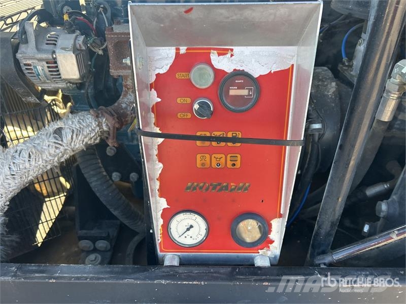 Rotair D185T41 185 cfm Mobile Air Compressor Compressori