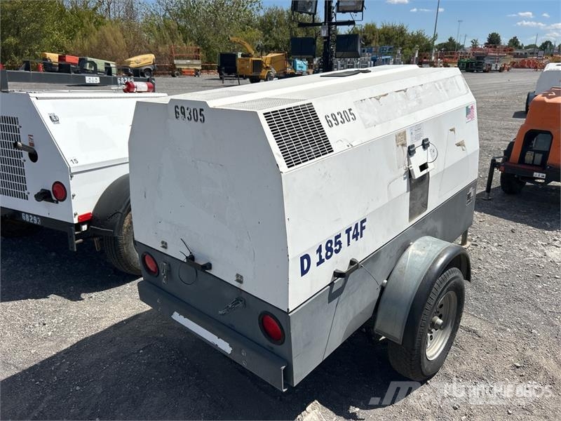 Rotair D185T4F 185 cfm Mobile Air Compressor Compressori