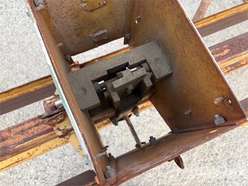  S/A Turntable Straight Edge Trailer مقطورات أخرى