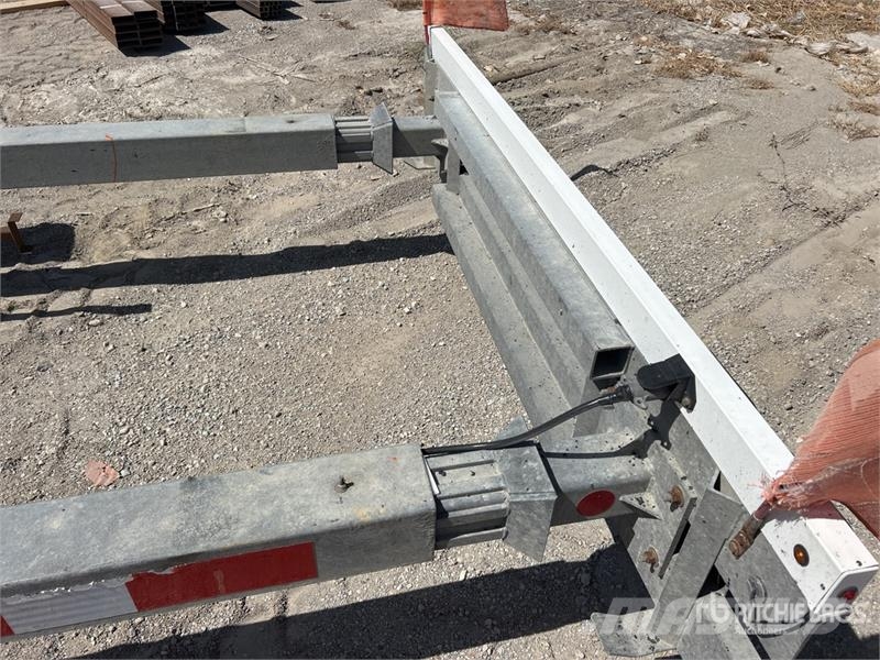 Safety Trailers S/A Attenuator Trailer Kitos priekabos