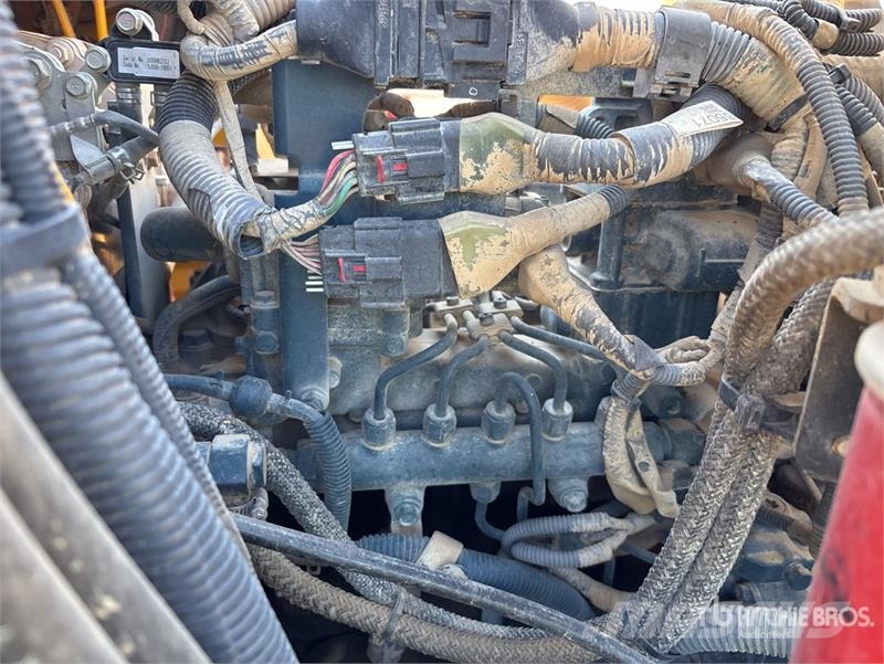 Sakai GW751 7 Wheel Pneumatic Roller Gummiradwalzen