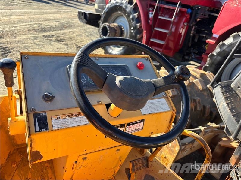 Sakai SV201T Padfoot Drum Compactor Ühe trumliga rullid