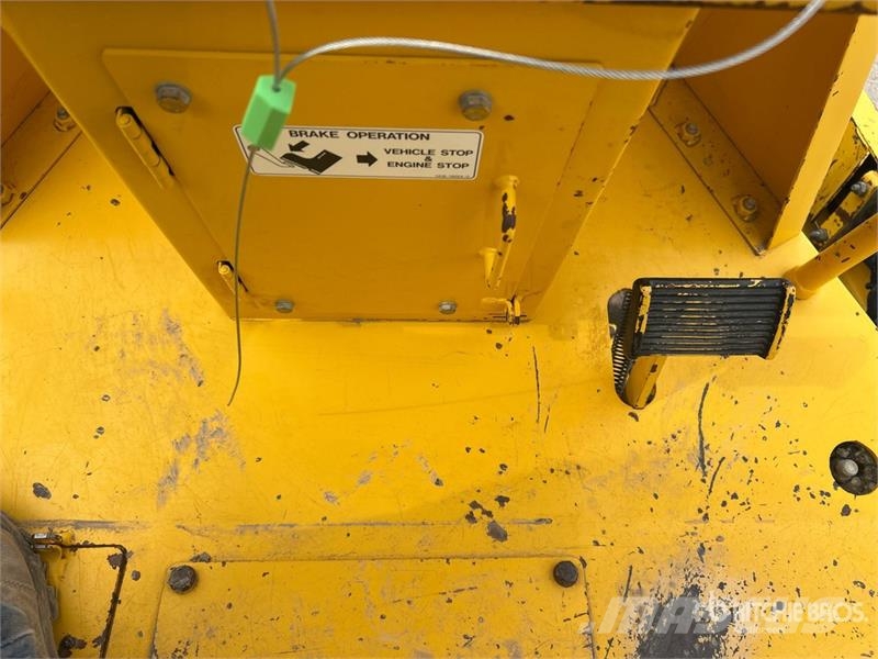 Sakai SV204TB Padfoot Drum Compactor Enojni valjarji