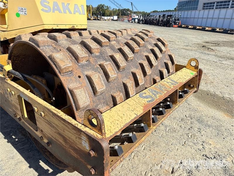 Sakai SV400T Padfoot Drum Compactor Single drum rollers
