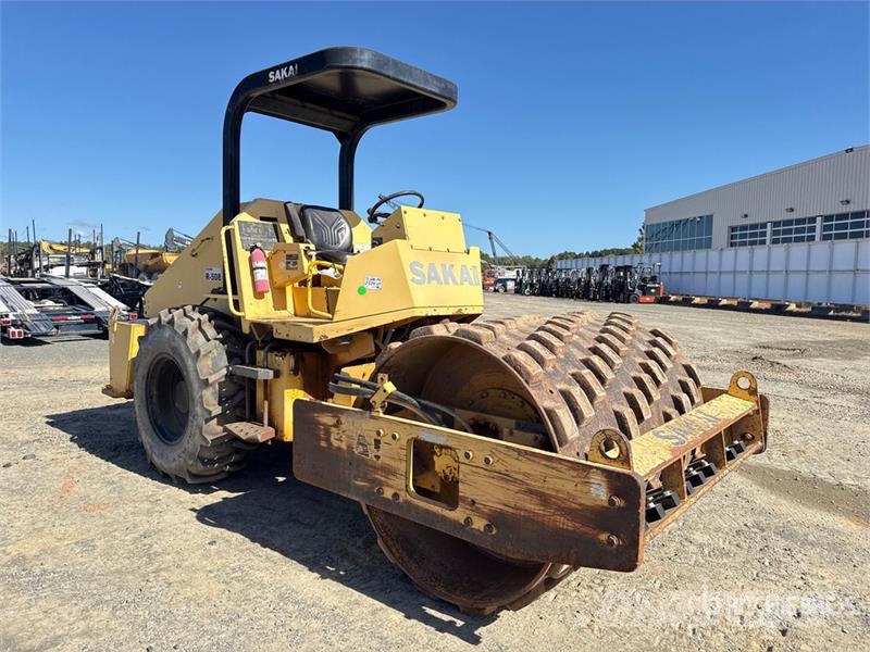 Sakai SV400T Padfoot Drum Compactor Single drum rollers