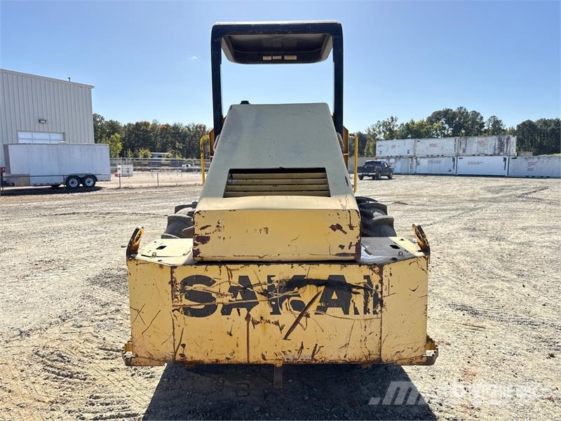 Sakai SV400T Padfoot Drum Compactor Single drum rollers