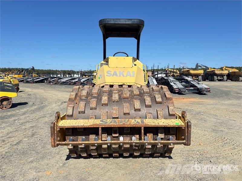 Sakai SV400T Padfoot Drum Compactor Single drum rollers