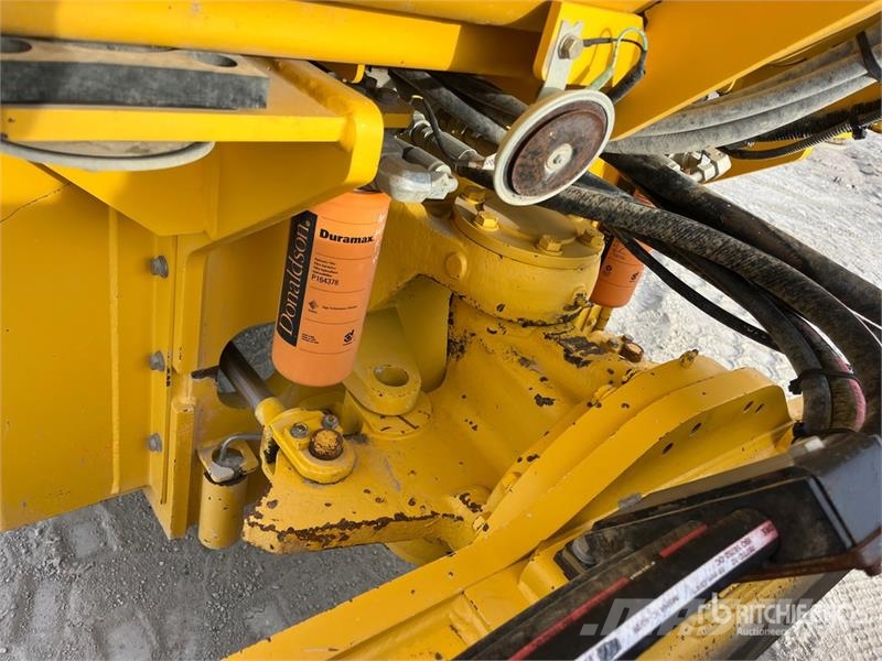 Sakai SV414T Padfoot Drum Compactor Enojni valjarji