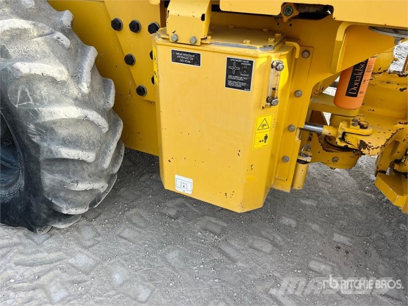 Sakai SV414T Padfoot Drum Compactor Enojni valjarji