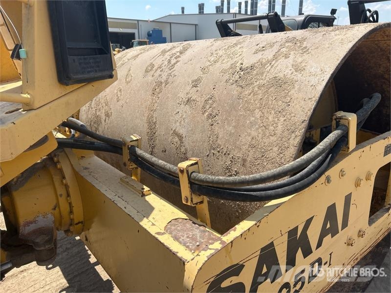 Sakai SV505 Tek tamburlu silindirler