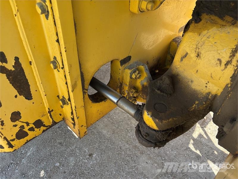 Sakai SV505 Padfoot Drum Compactor Single drum rollers