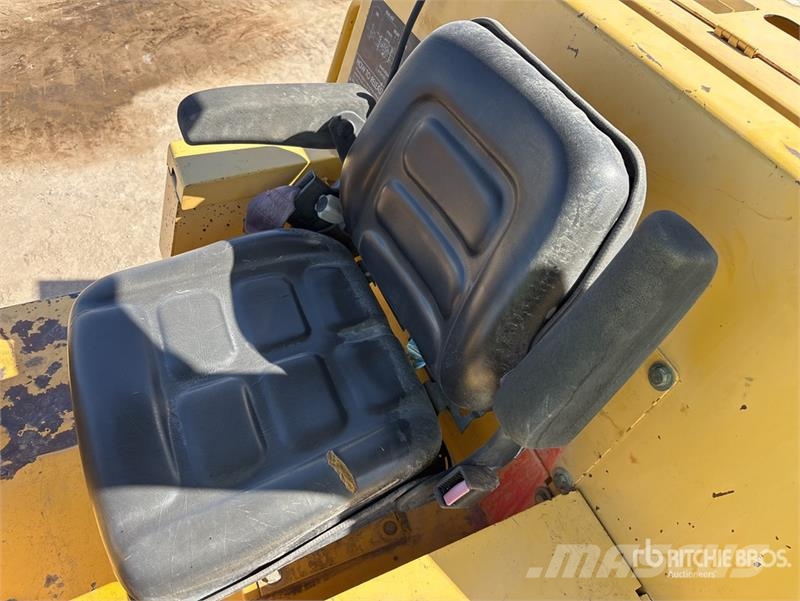 Sakai SV505 Padfoot Drum Compactor Single drum rollers