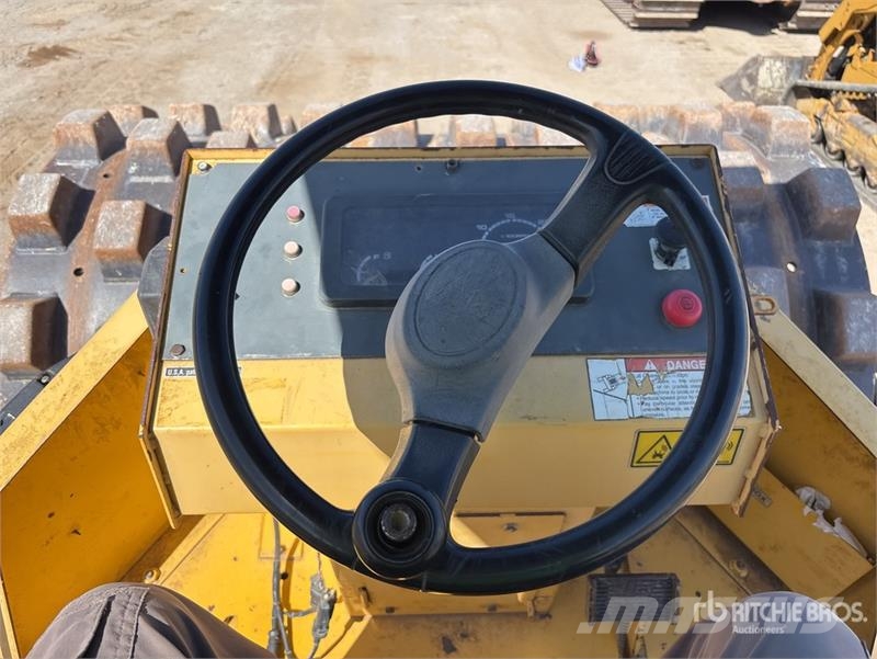 Sakai SV505 Padfoot Drum Compactor Single drum rollers