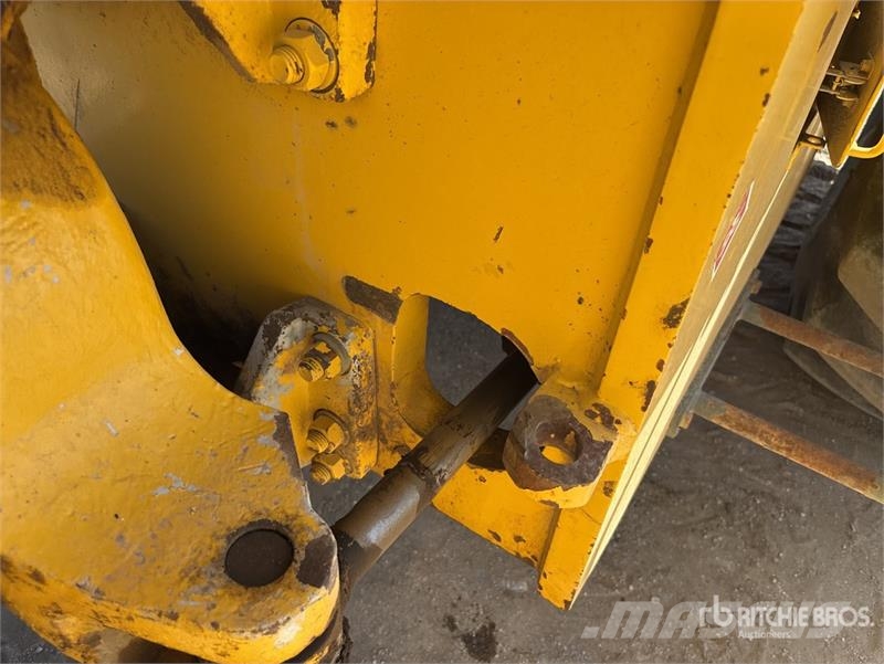 Sakai SV505 Padfoot Drum Compactor Single drum rollers