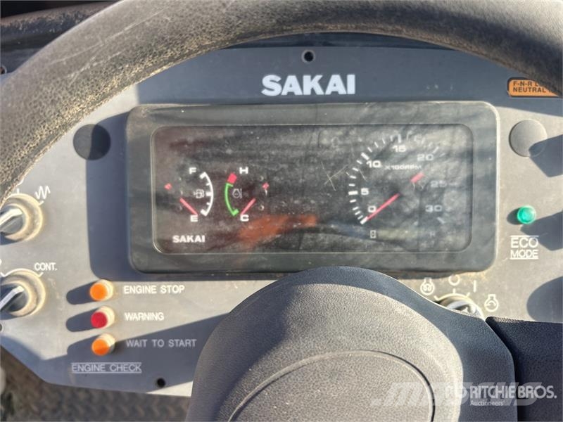 Sakai SV540 Padfoot Drum Compactor (Inoperable) Tek tamburlu silindirler
