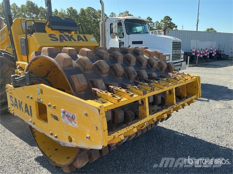 Sakai SV544 Padfoot Drum Compactor Еднобарабанни ролки