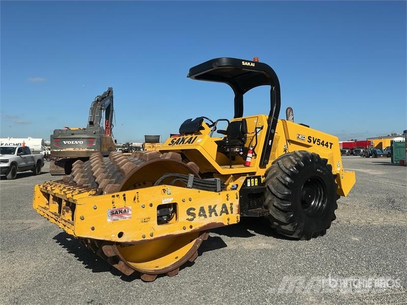 Sakai SV544 Padfoot Drum Compactor Еднобарабанни ролки