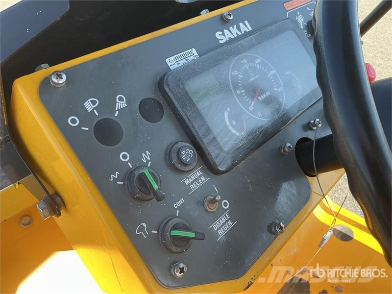 Sakai SV544 Padfoot Drum Compactor Еднобарабанни ролки