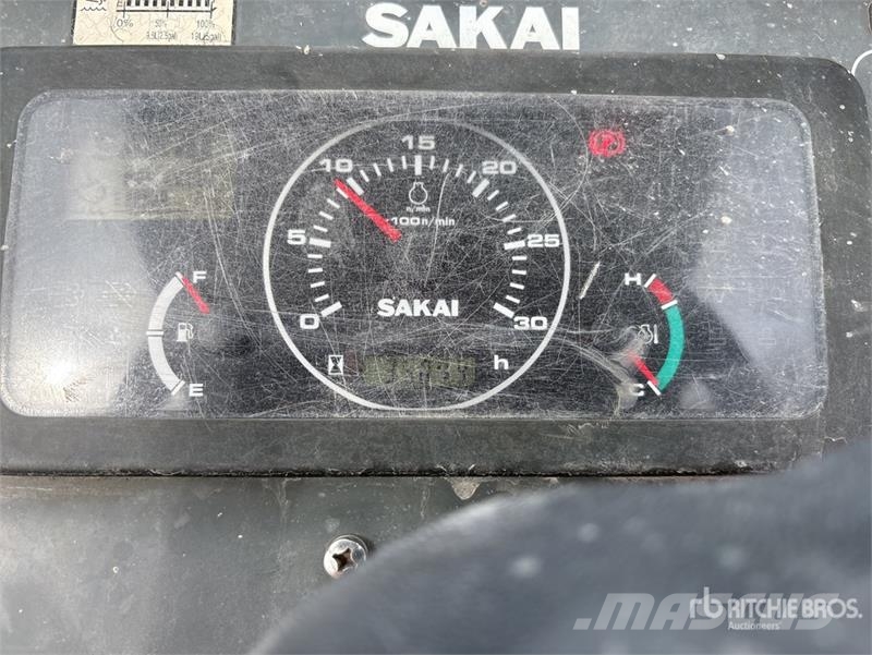Sakai SV544D Smooth Drum Compactor 单轮压路机
