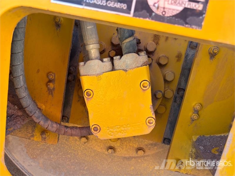 Sakai SV544D Smooth Drum Compactor Enkelt tromle