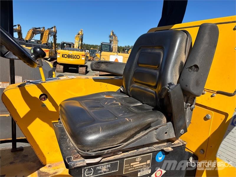 Sakai SV544D Smooth Drum Compactor Enkelt tromle