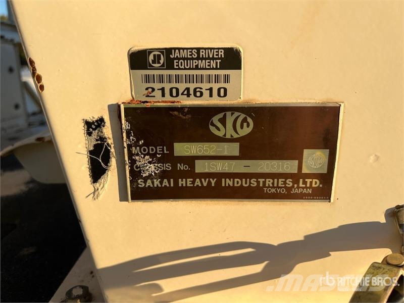Sakai SW652-1 Double Drum Roller Rolos compactadores de tambor duplo