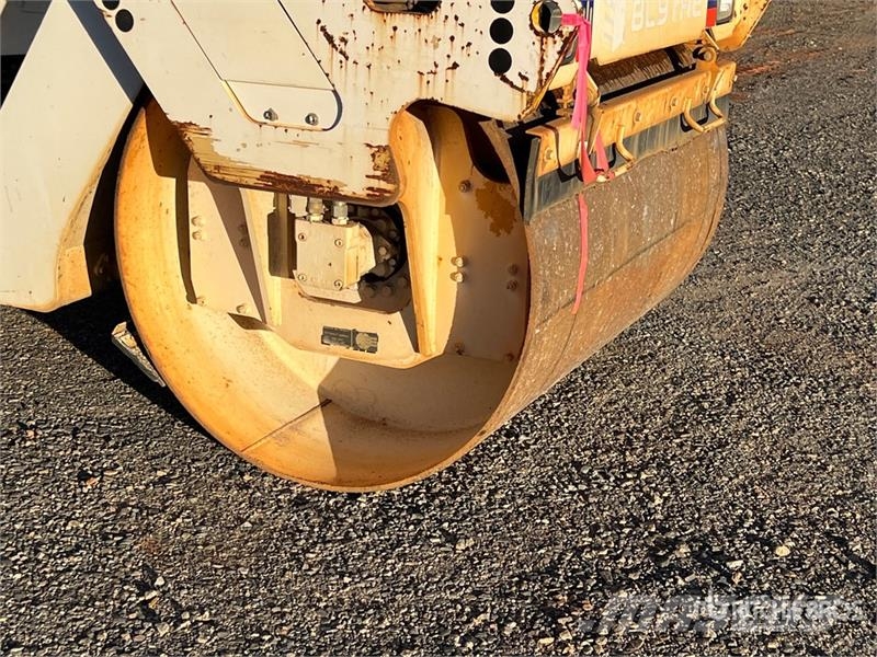 Sakai SW652-1 Double Drum Roller Tandemjyrät