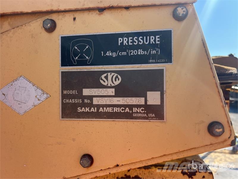  Saki SV505 Padfoot Drum Compactor Single drum rollers