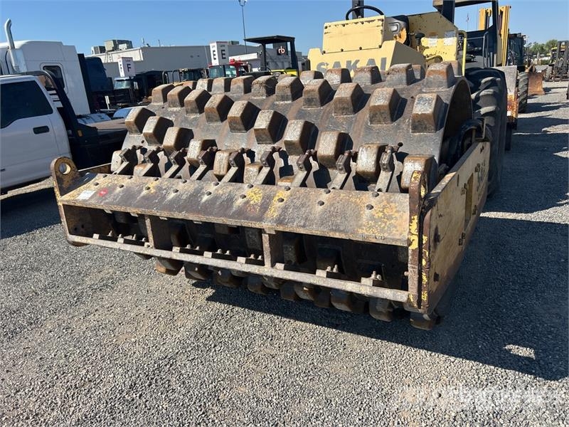  Saki SV505 Padfoot Drum Compactor Single drum rollers